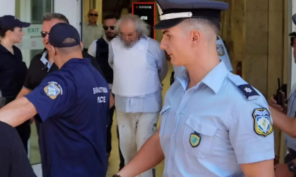 Πειραιάς: Στον ανακριτή ο 68χρονος που δολοφόνησε τον 39χρονο